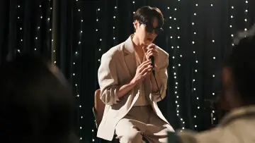 Zasłona do filmu "해피메리엔딩 THE MOVIE" #966982