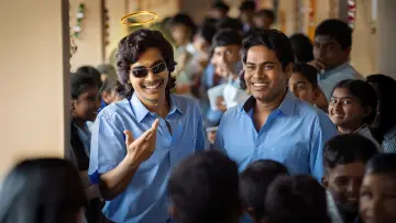 Zasłona do filmu "മോളിവുഡ് ടൈംസ്" #954305