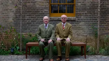 Zasłona do filmu "The Pilgrimage of Gilbert & George" #1107474