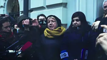 Zasłona do filmu "O karawanie i psach" #1016356