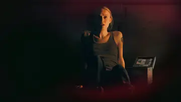 Zasłona do filmu "Złowroga obecność" #588300