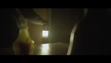 Zasłona do filmu "Μην ανοίγεις την πόρτα" #473612