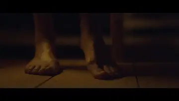 Zasłona do filmu "Μην ανοίγεις την πόρτα" #473626