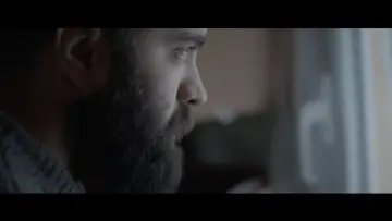 Zasłona do filmu "Μην ανοίγεις την πόρτα" #473637