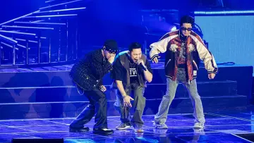 Zasłona do filmu "에픽하이 20 더 무비" #1040534