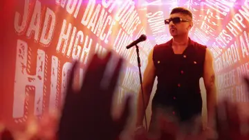 Zasłona do filmu "Yo Yo Honey Singh: Famous" #1832924
