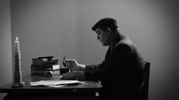 Zasłona do filmu "Kafka e a Boneca Viajante" #410051