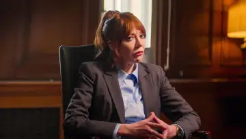 Zasłona do filmu "Życie oczami Cunk" #645673
