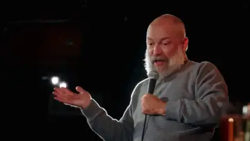 Zasłona do filmu "Kyle Kinane: Dirt Nap" #1049431