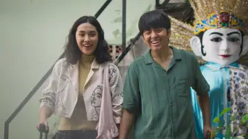 Zasłona do filmu "Dua Hati Biru" #426987