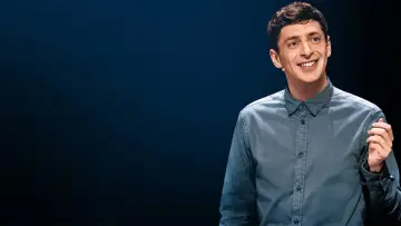 Zasłona do filmu "Alex Edelman: Tylko dla nas" #453958