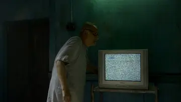 Zasłona do filmu "বেলাইন" #1052777