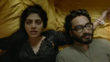 Zasłona do filmu "বেলাইন" #1052780