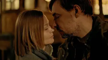 Zasłona do filmu "Между нами лето" #606613