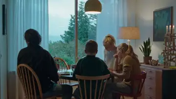 Zasłona do filmu "Miłość, która zostaje" #765528