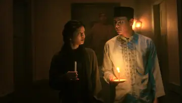 Zasłona do filmu "Almarhum" #1881475