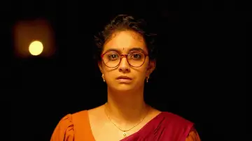 Zasłona do filmu "ఉప్పు కప్పురంబు" #792768