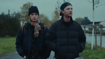 Zasłona do filmu "Meteors" #668178
