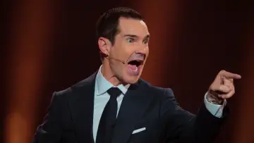 Zasłona do filmu "Jimmy Carr: Natural Born Killer" #1210476