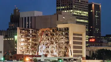 Zasłona do filmu "Amerykański zamach: Droga do Oklahoma City" #1074049