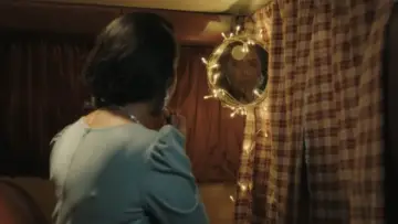 Zasłona do filmu "آخر سهرة في طريق ر" #739022