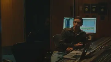 Zasłona do filmu "Lurker" #779599