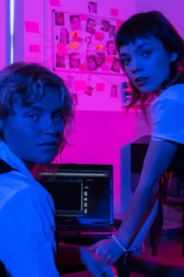 Plakat do filmu "Girl Coded" #972852