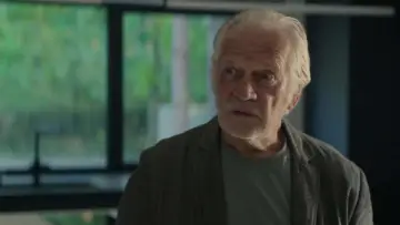Zasłona do filmu "Nieobliczalna" #484256