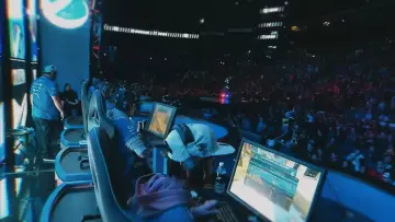 Zasłona do filmu "Memories of CS:GO - The Early Years" #1650703