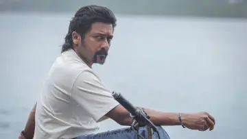 Zasłona do filmu "ரெட்ரோ" #885910