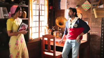 Zasłona do filmu "ரெட்ரோ" #885919