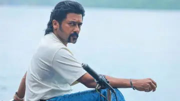 Zasłona do filmu "ரெட்ரோ" #885937