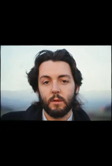 Plakat do filmu "Paul McCartney: Man on the Run" #534744