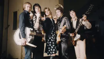 Zasłona do filmu "Paul McCartney: Man on the Run" #976548