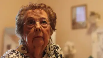Zasłona do filmu "Återigen en affär att minnas!" #427089