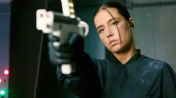 Zasłona do filmu "Pies 51" #762200