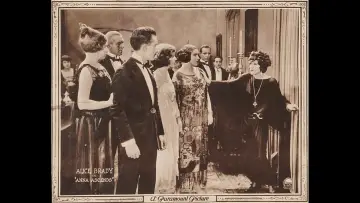 Zasłona do filmu "Anna Ascends" #712962
