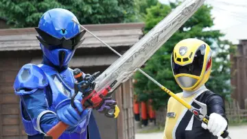 Zasłona do filmu "特捜戦隊デカレンジャーｗｉｔｈトンボオージャー" #479811