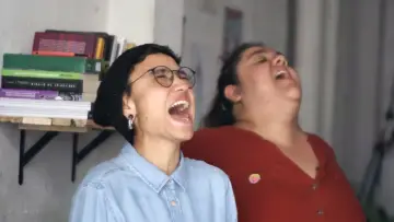 Zasłona do filmu "(Revolución, cumple tu promesa) Amor rojo" #1086057