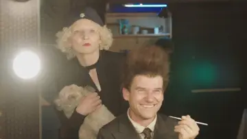 Zasłona do filmu "Kur mājo teātris" #468612