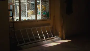 Zasłona do filmu "Cuối giường dậy lên một tiếng gọi" #447353