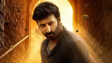 Zasłona do filmu "విశ్వం" #1172503