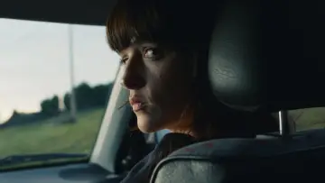 Zasłona do filmu "Spowita w mrok" #606321