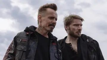 Zasłona do filmu "Vares X" #978915