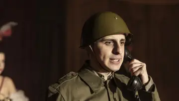 Zasłona do filmu "¿Es el enemigo? La película de Gila" #977140
