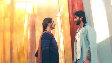 Zasłona do filmu "ओ रोमियो" #833901