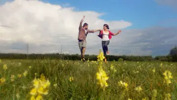 Zasłona do filmu "Mootorsaed laulsid" #819932