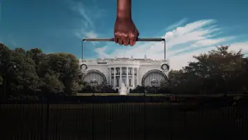 Zasłona do filmu "Hip-Hop and the White House" #467741