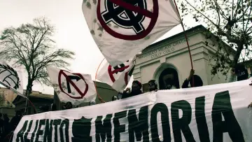 Zasłona do filmu "El Equipo del Pueblo" #464832
