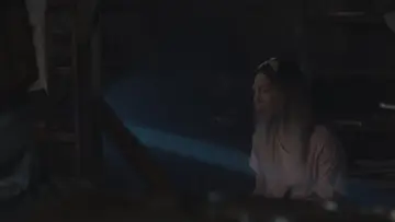 Zasłona do filmu "And the Breadwinner Is..." #855707